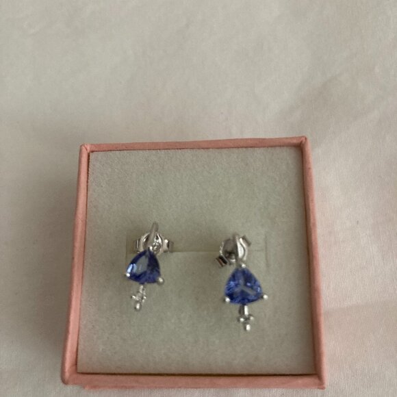 Tanzanite Drop Earrings - Picture 1 of 1